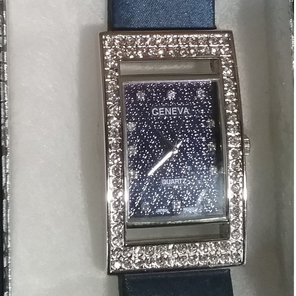 New GENEVA ELITE CZ Sparkle Quartz Watch - Picture 1 of 5